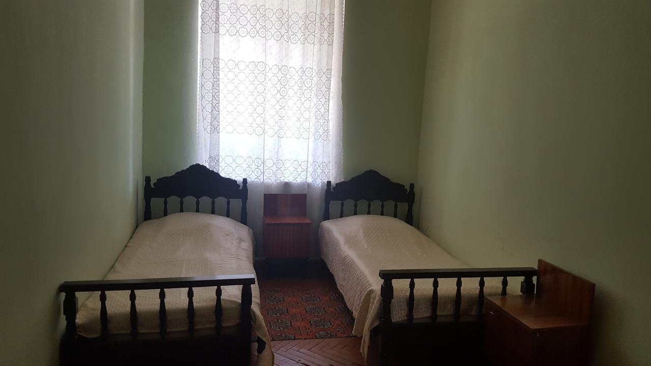 Firuza Hostel Боржоми Экстерьер фото