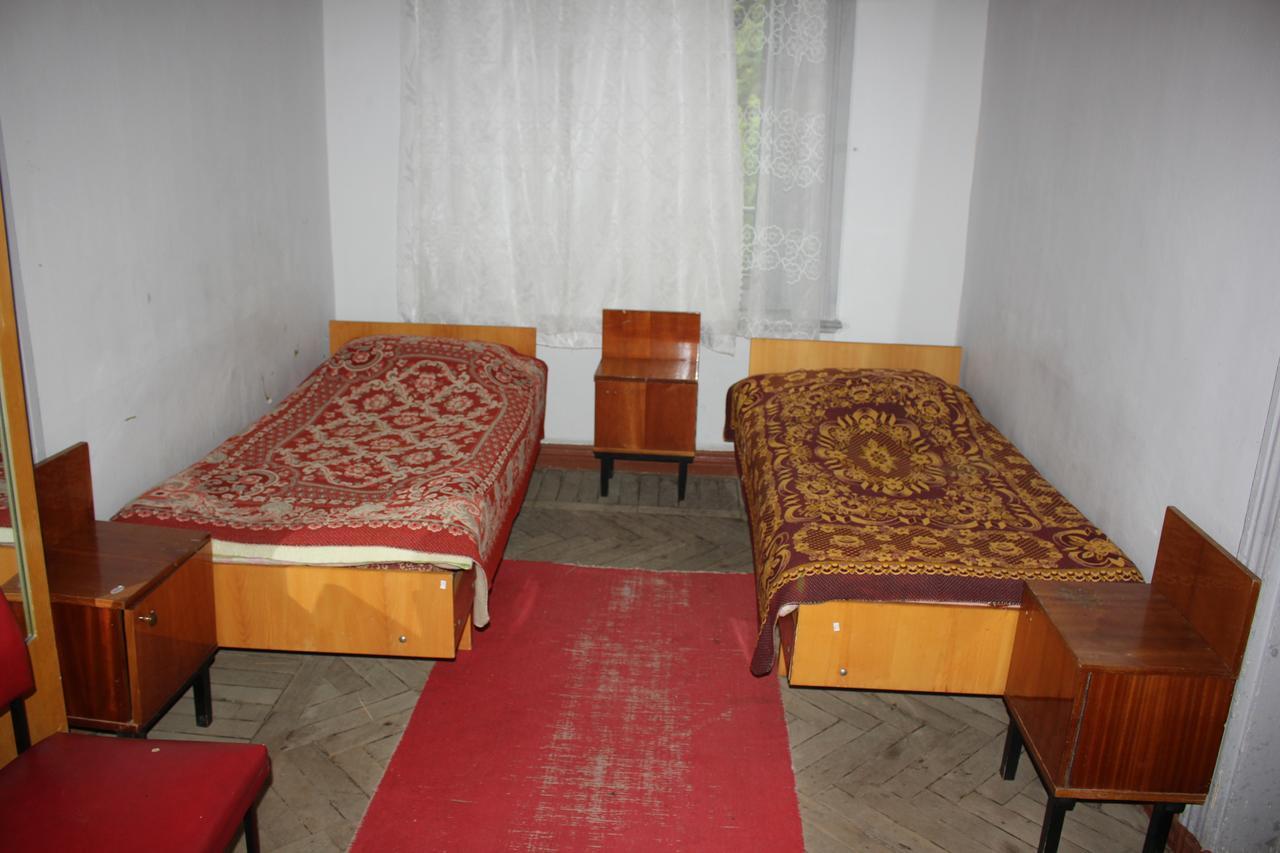 Firuza Hostel Боржоми Экстерьер фото